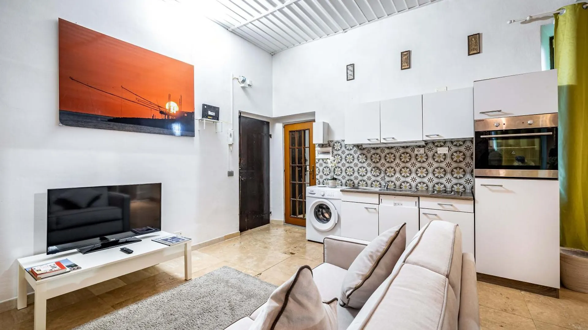Roommo San Iacopino Florença 0*,